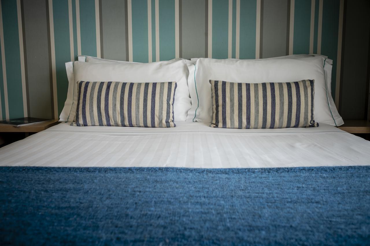Le Rose Suite Hotel Rimini Esterno foto